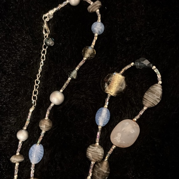 Quartz and Art Glass Necklace - Picture 4 of 4